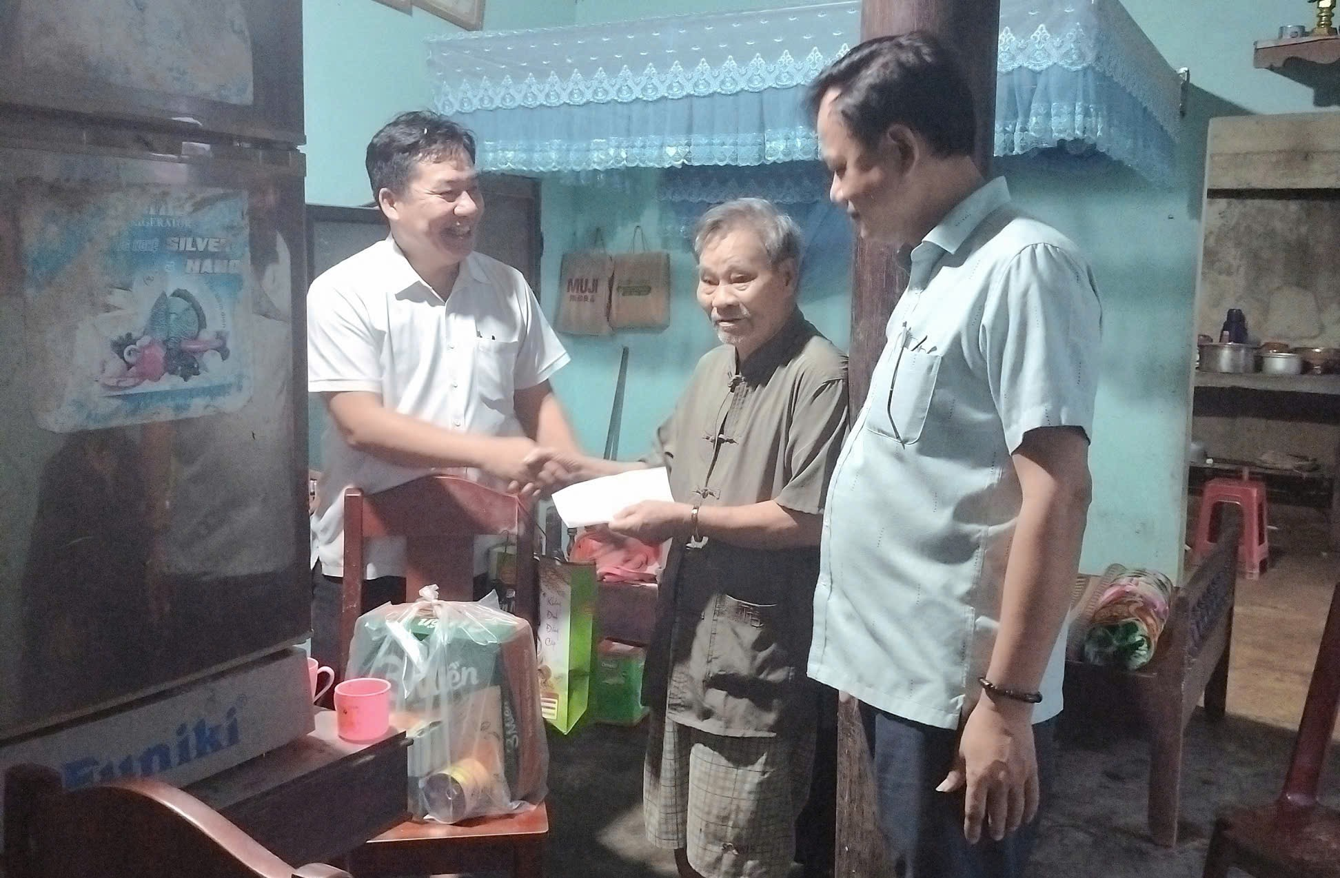 anh tin bai